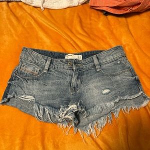 zara jean shorts size US 4